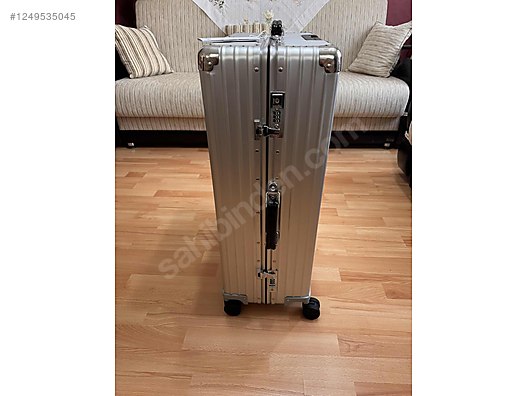 Used & Brand New Items / Clothing & Accessories / Suitcases & Luggage / Single