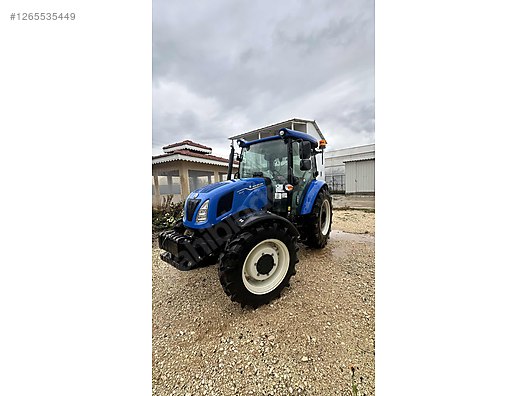 Machinery / Agricultural Machines / Tractors / New Holland / T4.75S