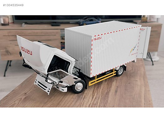 Tiny Toys Diecast Model 1:18 Isuzu Kamyon Çeşitleri - 1304535449