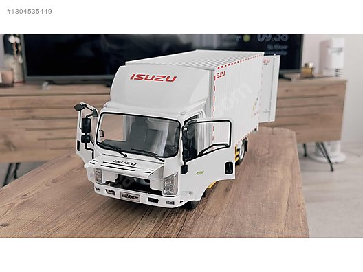 Tiny Toys Diecast Model 1:18 Isuzu Kamyon Çeşitleri - 1304535449
