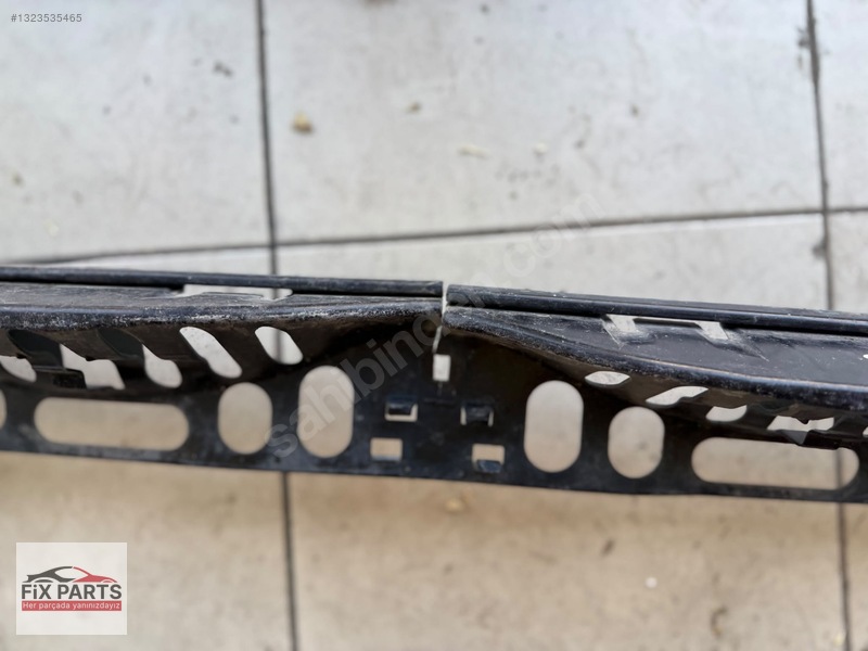 BMW 5 Serisi Tampon Braketi (Arka)