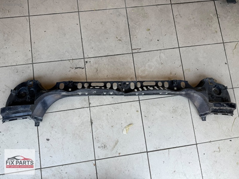 BMW 5 Serisi Tampon Braketi (Arka)