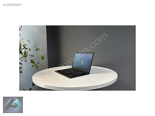 Lenovo / Lenovo Thınkpad X280 İ5 8250U 8Gb Lpddr4 256Gb M2 Ssd