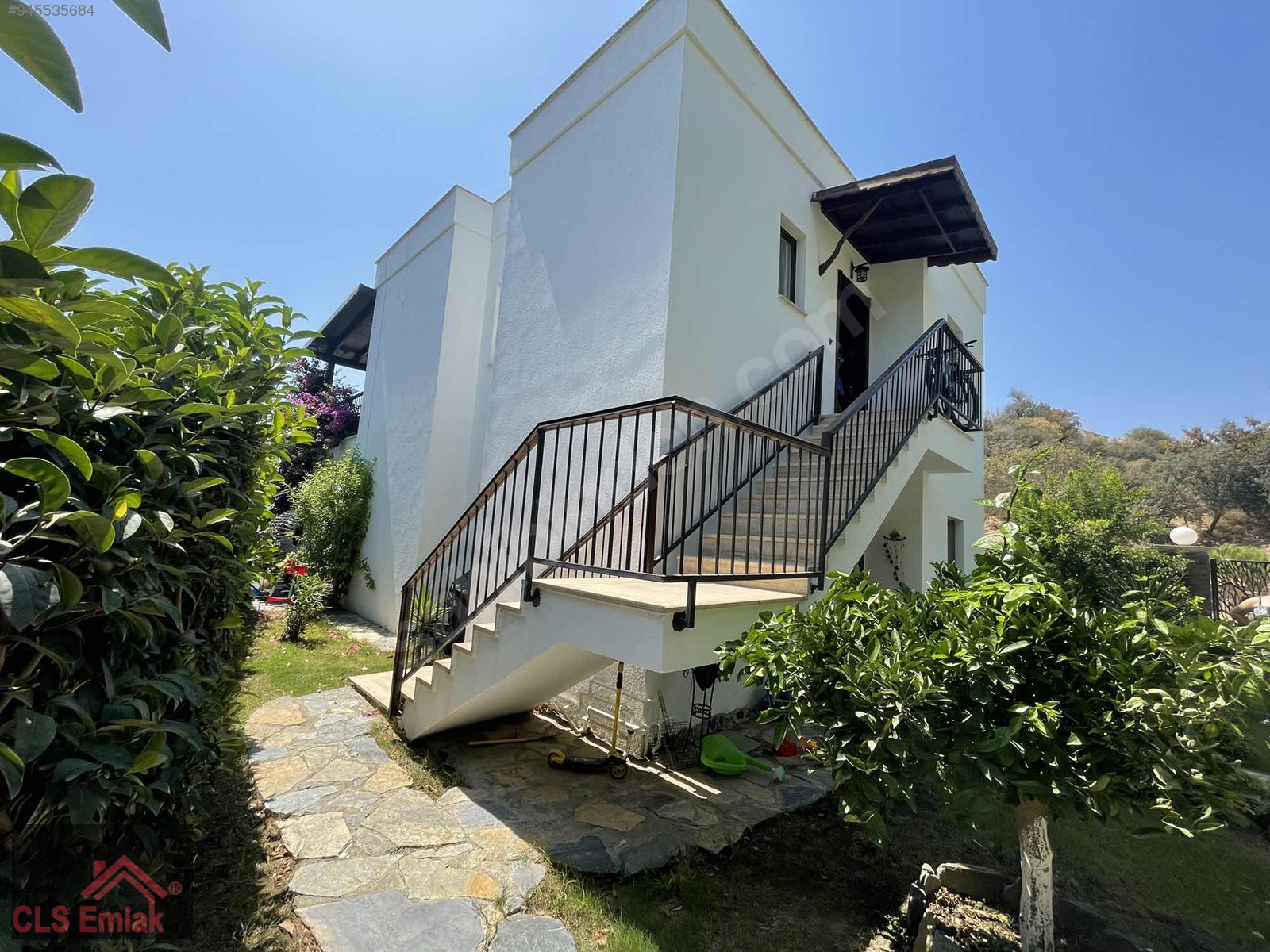 Bodrum Gümüşlük satılık elit sitede şık 2+1 daire Satılık Daire