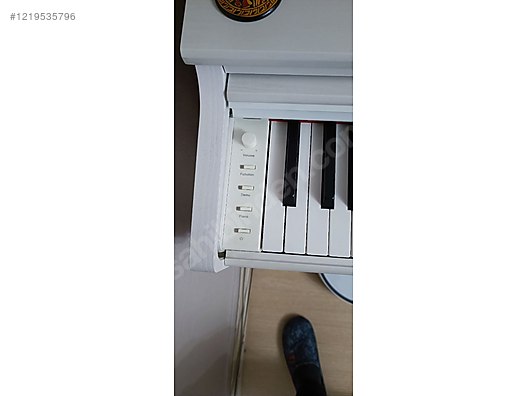 İkinci El ve Sıfır Alışveriş / Müzik / Müzik Aletleri / Tuşlu Çalgılar / Piyano