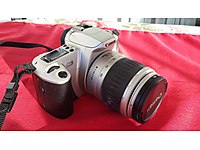 CANON EOS 300 SLR serisi Analog filimli fotoğraf makinesi