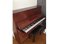 Satilik akustik piyano