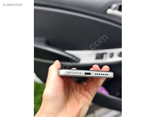 Used & Brand New Items / Cell Phones & Accessories / Cell Phones / Xiaomi / 15 Pro