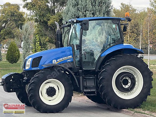İş Makineleri & Sanayi / Tarım Makineleri / Traktör / New Holland / TR6.140