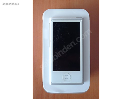Apple iPod Nano 7. nesil Gümüş 16 GB - Apple iPod Nano MP3