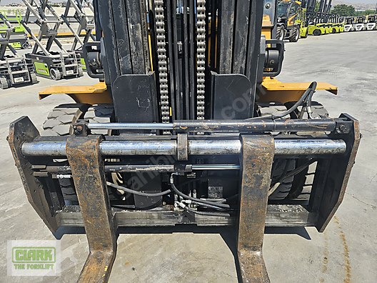 Machinery / Industrial / Carrying & Stacking Equipment / Forklifts / For Sale / Ceylift