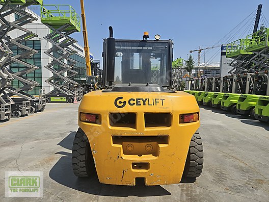 Machinery / Industrial / Carrying & Stacking Equipment / Forklifts / For Sale / Ceylift
