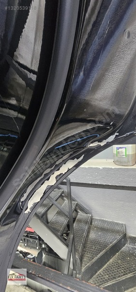 Tesla Model Y Kapı