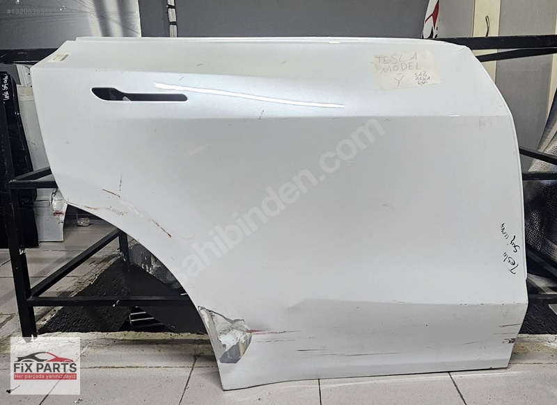 Tesla Model Y Kapı