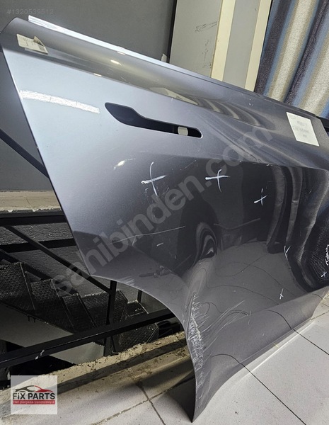 Tesla Model Y Kapı