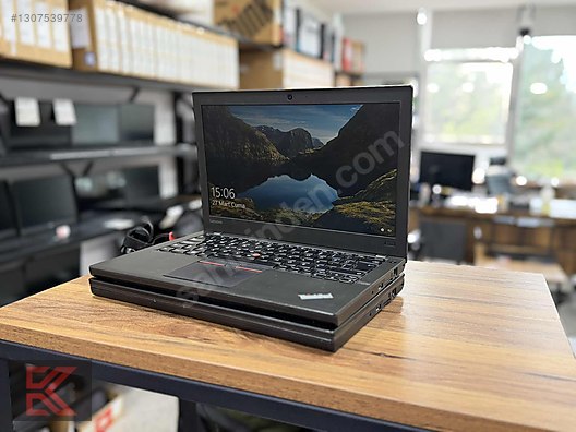 Lenovo / ThinkPad X270 i5 7200u 8gb Ram 256gb ssd 12.5