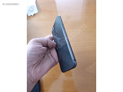 Apple / iPhone 8 / tertemiz iPhone 8 siyah 64gb sahibinden.comda