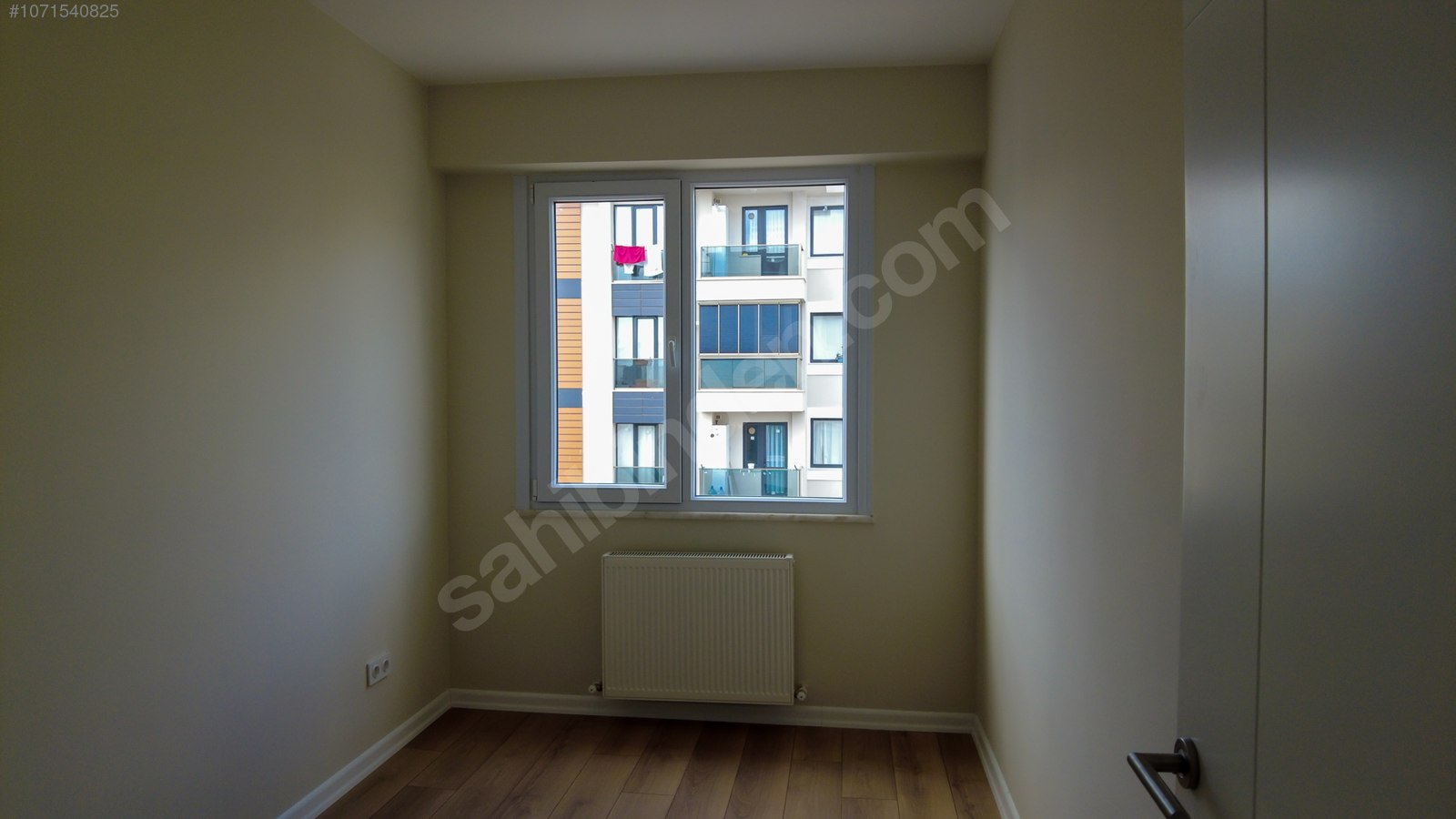 KARTAL YAKACIKTA TAŞINMAYA HAZIR İSKANLI 3+1 DAİRE Satılık Daire