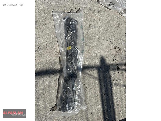 850427378R ARKA TAMPON ORTA SPORTU BRAKETİ - İlan ve alışverişte