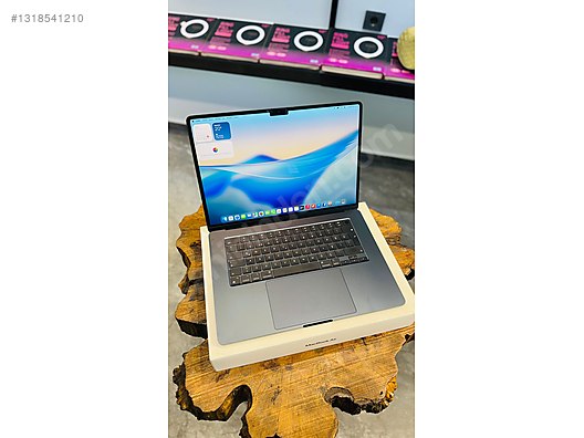 Apple Macbook / APPLE MACBOOK AİR M2 15'' İNÇ 8 RAM 256 SSD DEVİR