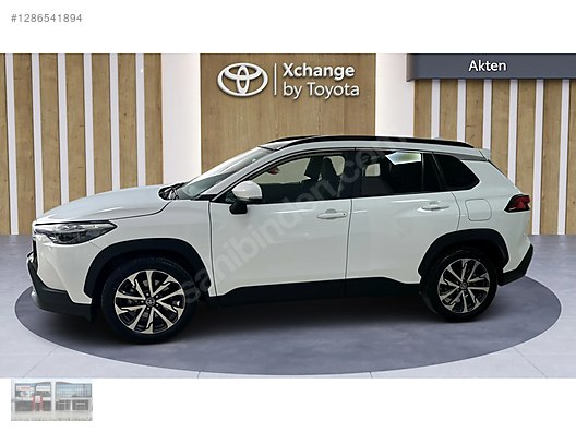 Vasıta / Arazi, SUV & Pickup / Toyota / Corolla Cross / 1.8 Hybrid / Passion