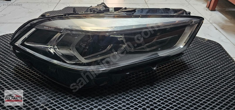 BMW 1 Serisi Far