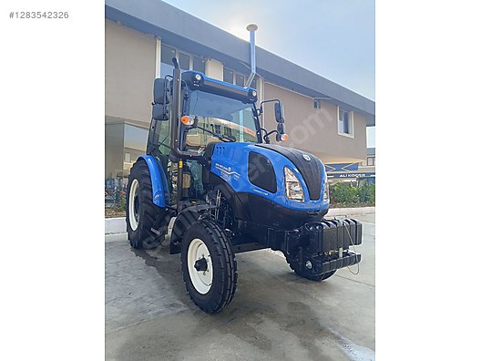 Machinery / Agricultural Machines / Tractors / New Holland / TT60 Classic