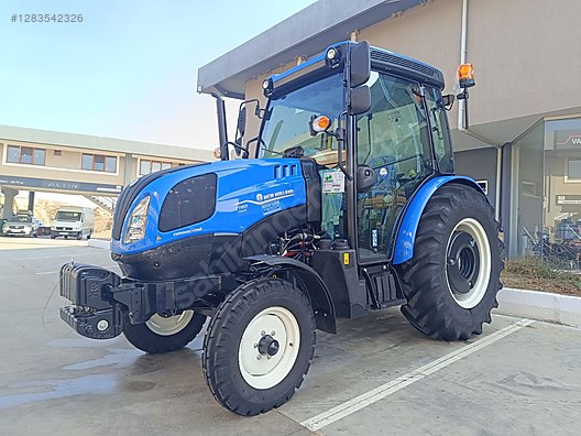 Machinery / Agricultural Machines / Tractors / New Holland / TT60 Classic