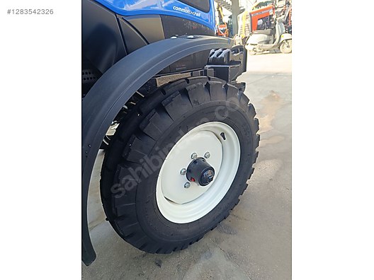 Machinery / Agricultural Machines / Tractors / New Holland / TT60 Classic