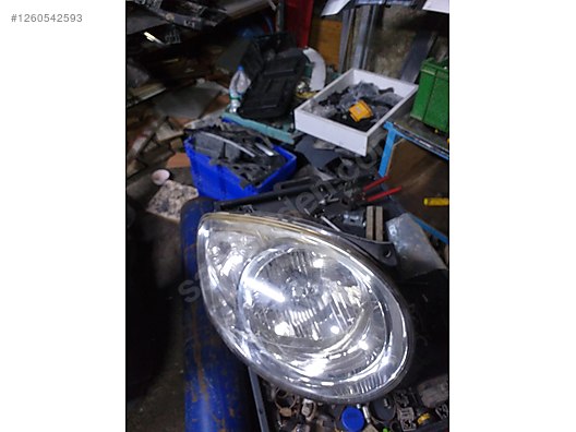 KİA PİCANTO SAĞ FAR ORJ - Kia Yedek Parça ürün fotoğrafı