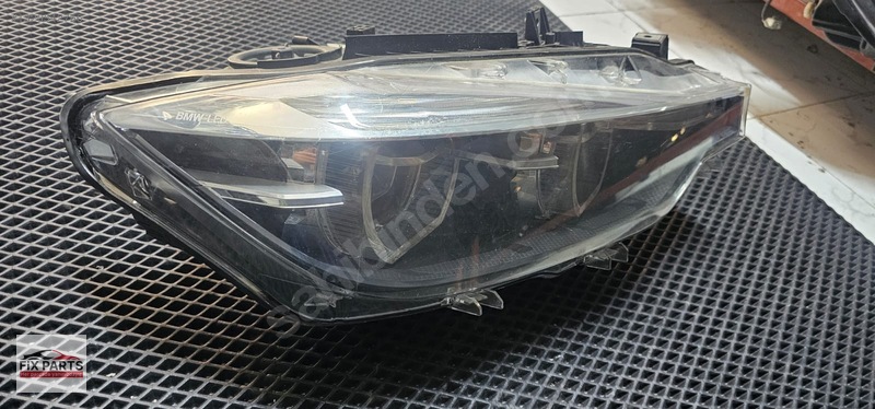 BMW 3 Serisi Far