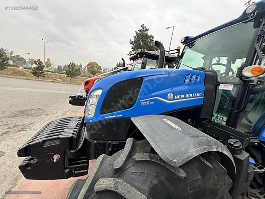 Machinery / Agricultural Machines / Tractors / New Holland / TD5.110