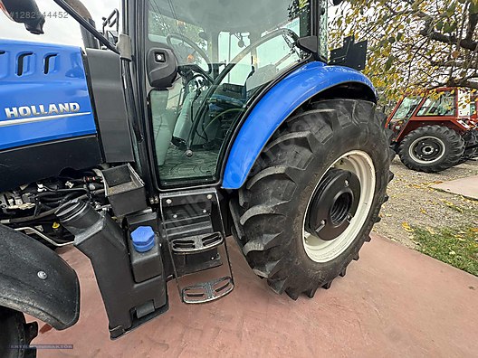 Machinery / Agricultural Machines / Tractors / New Holland / TD5.110
