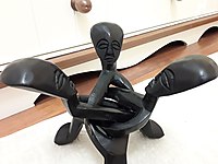 Vintage afrika oyma ahşap 3 başlı birlik heykeli #1277545211