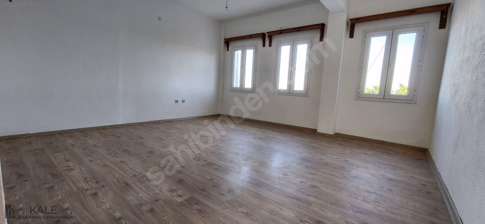 Gürece Ortakent arasında 3+1 üst kat daire, Deniz Manzaralı