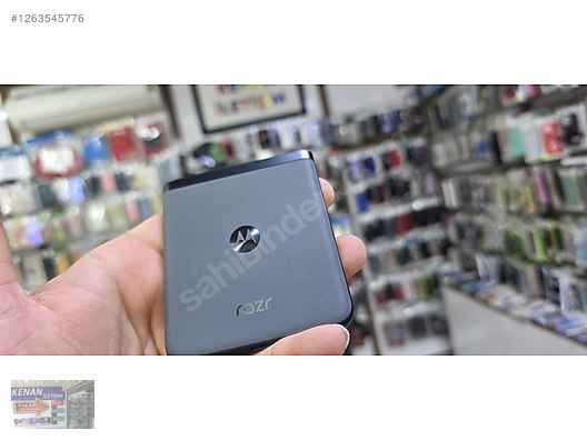 Used & Brand New Items / Cell Phones & Accessories / Cell Phones / Motorola / Razr 40