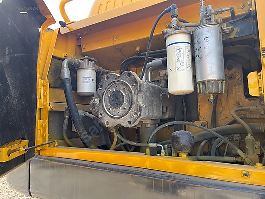 Machinery / Heavy Equipment / For Sale / Excavators / Volvo