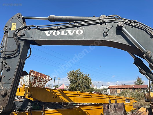 Machinery / Heavy Equipment / For Sale / Excavators / Volvo