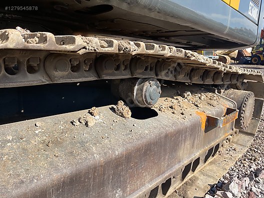 Machinery / Heavy Equipment / For Sale / Excavators / Volvo