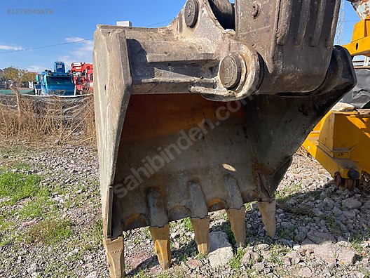 Machinery / Heavy Equipment / For Sale / Excavators / Volvo