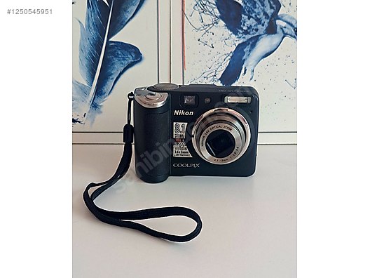 Nikon Coolpix P50 Kompakt Dijital Fotoğraf Makinesi Fiyatları