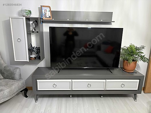 Used & Brand New Items / Home Decor / Furniture / Den & Living Room / Living Room Furniture