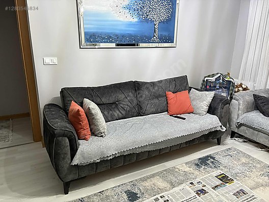 Used & Brand New Items / Home Decor / Furniture / Den & Living Room / Living Room Furniture