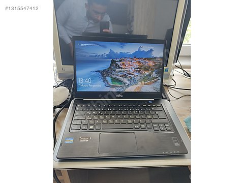 Fujitsu / Japon menşeili Fujitsu i7 3687u 8gb 256+32gb SSD 14