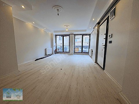 FEVZİÇAKMAK MH.CADDEYE YAKIN 1+1 60M2 AYRI MUTFAK...