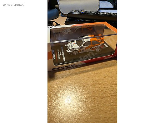 Inno64 Diecast Model 1:64 Ford Araba - 1329549045