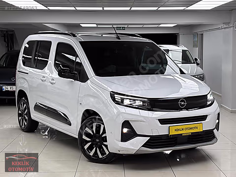 2024 OPEL COMBO 1.5 D ULTİMATE OTOMATİK+ŞERİT+TAKİP+CAM+TAVAN