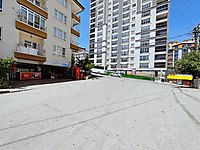 KADİR EMLAKTAN ESTERGON CADDE ÜZERİ 60 M2 SATILIK DÜKKAN #1114549384