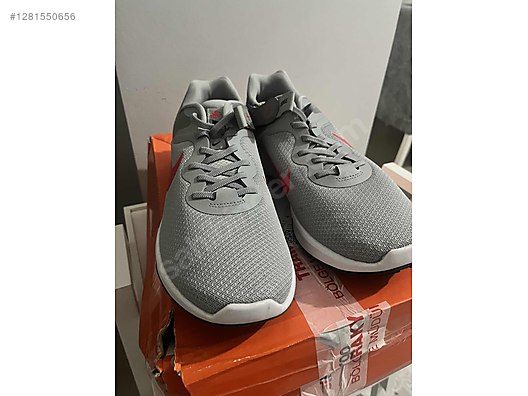 47.5 numara Nike Spor Ayakkabı