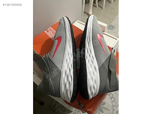 Nike 47,5 numara sıfır ürün - Erkek Spor Ayakkabı Modelleri